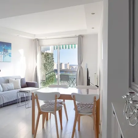 Furnished Sunny Terrace With Sea View Classified 4 Stars Cagnes-sur-Mer