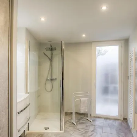 Furnished Sunny Terrace With Sea View Classified 4 Stars Cagnes-sur-Mer