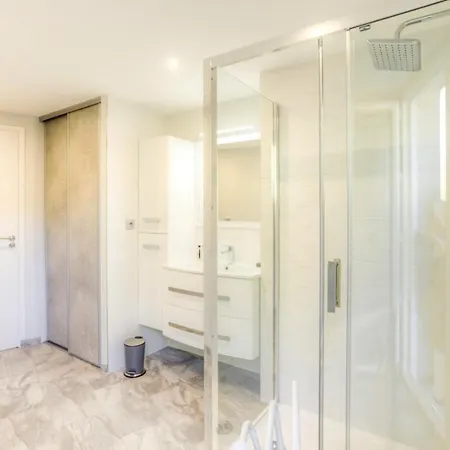 Furnished Sunny Terrace With Sea View Classified 4 Stars Apartman